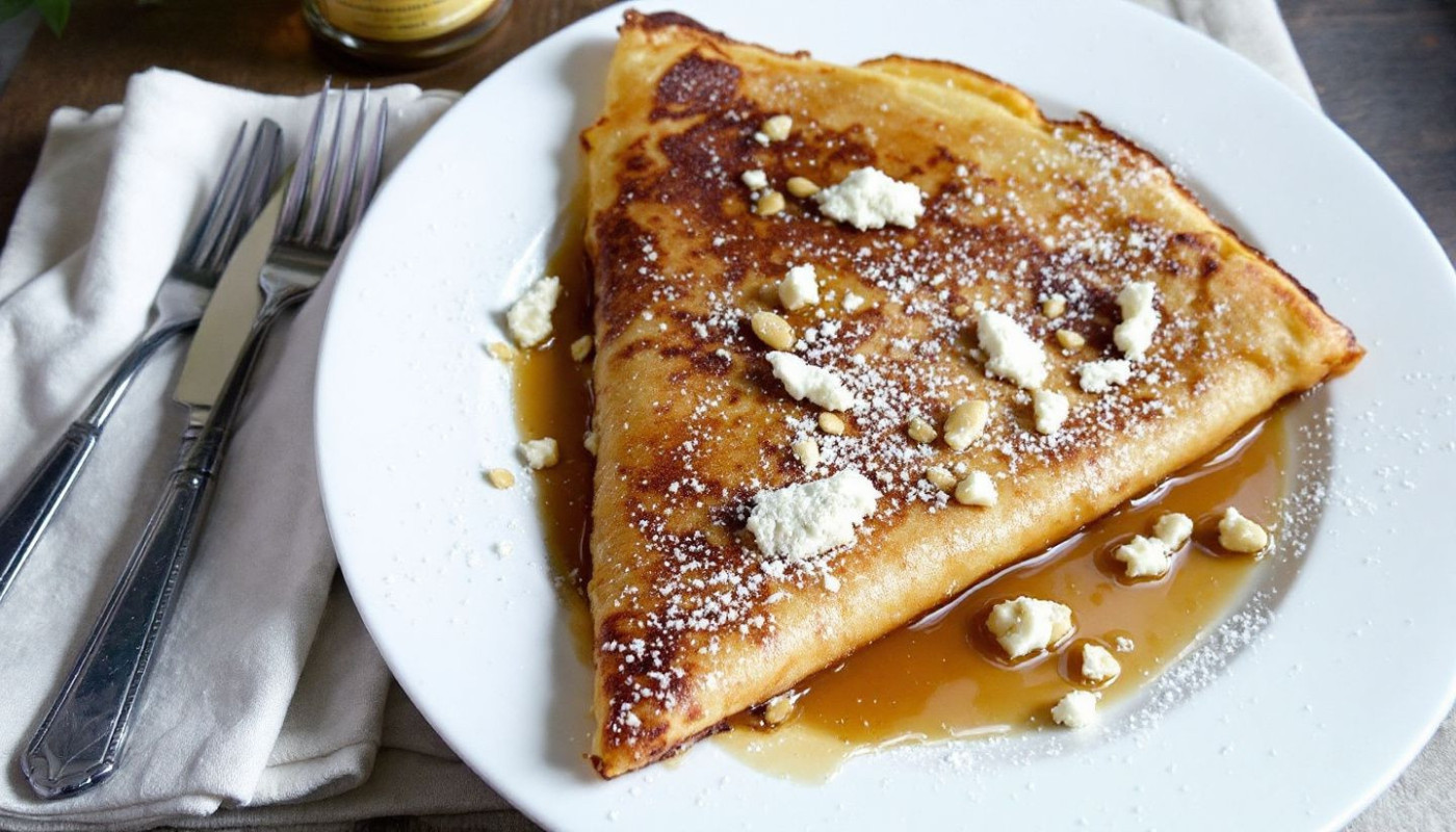 Découverte des crêpes sucrées-salées : traditions et innovations culinaires